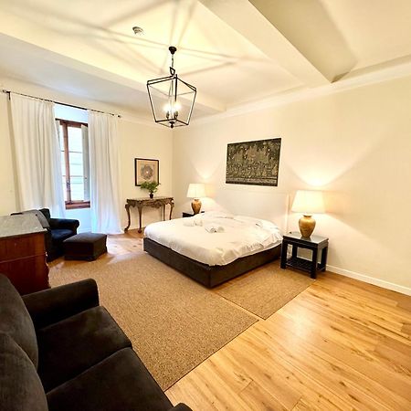 Tintori Elegant Apartment Florence Exterior photo